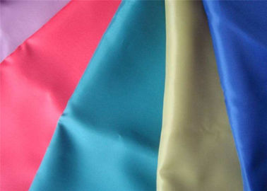 Chine Peau de teinture colorée de textile tissé de polyester - amicale pour le matériel de revêtement fournisseur