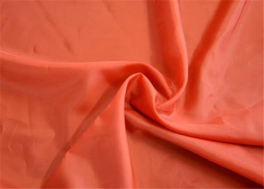 Chine Tissu gris simple de taffetas/peau légère de tissu de polyester - amicale fournisseur