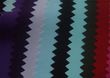 Chine Tissu tissé et de teinture de mémoire, tissu de rayonne simple de polyester de style fournisseur