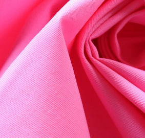 Chine Tissu en nylon imperméable de Taslan, tissu en nylon de Ripstop d'anorak par la cour fournisseur