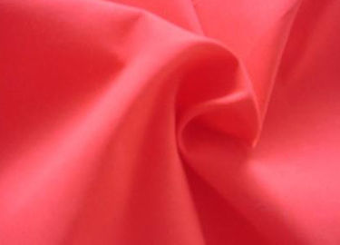 Chine 100% rétrécissement à la mode de tissu de revêtement de PA de polyester - facile résistant à laver fournisseur