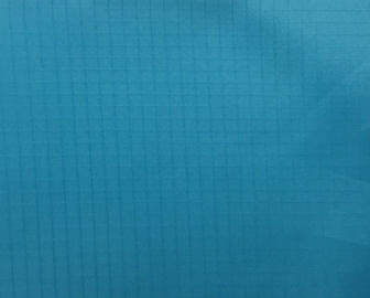 Chine Tissu à la mode de taffetas de marine, surface douce de tissu mince de polyester fournisseur