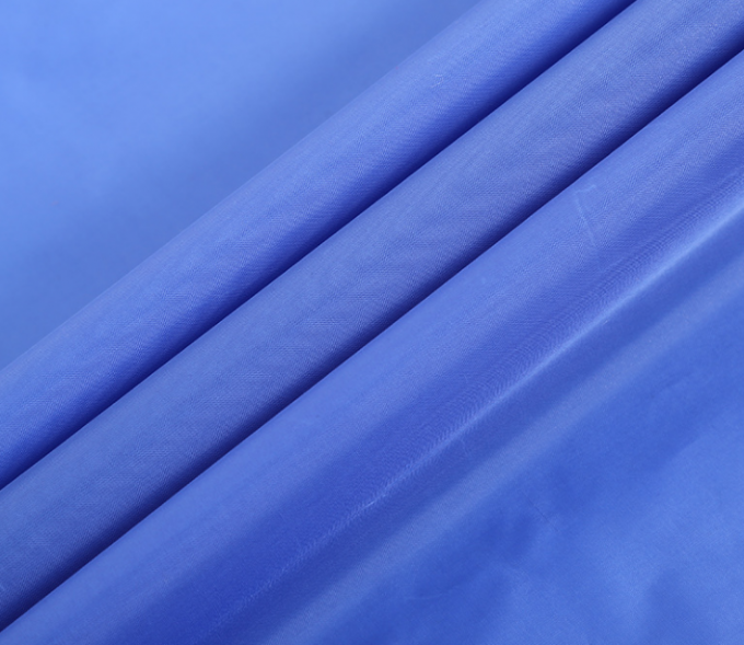 poly tissu bleu de tissu du taffetas 380T, léger et mince de polyester de doublure
