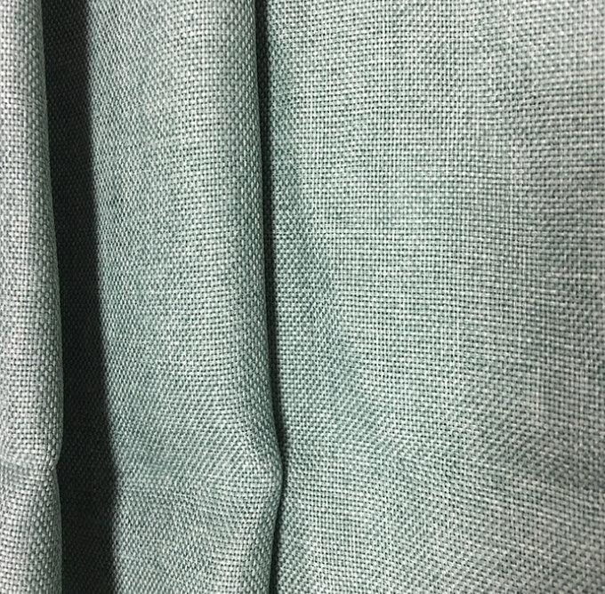 Raffinez le tissu teint 600 de Knit de polyester d'Oxford * compte du fil 600D 320 GM/M pour le tissu de sac
